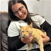 Soy una persona muy paciente, sociable y acostumbrada a trabajar con adolescentes y niños y niñas. Respetuosa y atenta.